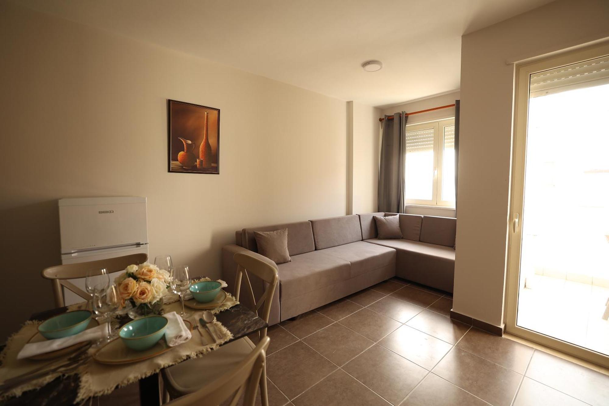 Dyrrah Seaside Apartments Durres Exterior photo